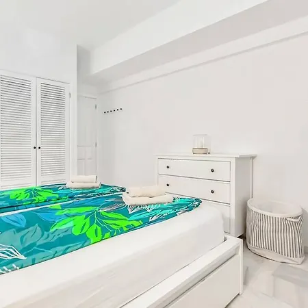 In Complex Altamira With Direct Ocean View Appartement