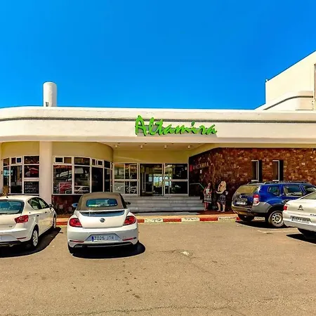 In Complex Altamira With Direct Ocean View